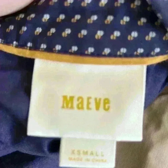 Anthropologie / Maeve Aled long sleeve button down women’s xs dress shirt - Picture 2 of 3